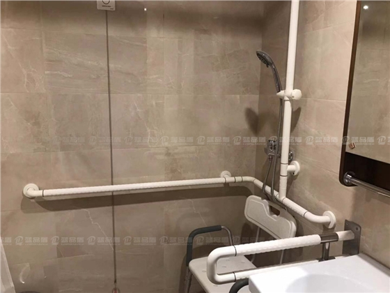 萬科珠航養(yǎng)老中心衛(wèi)生間扶手2.jpg