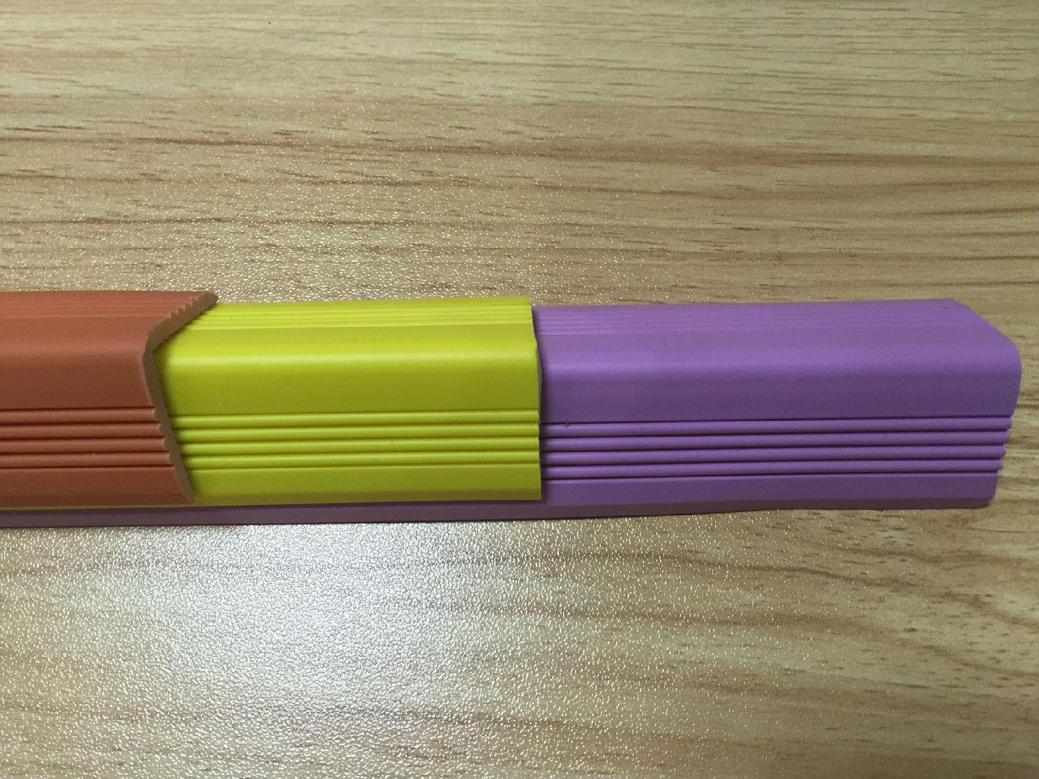 【廣西】柳州市柳石路工人醫(yī)院安裝的咖啡色的防滑條