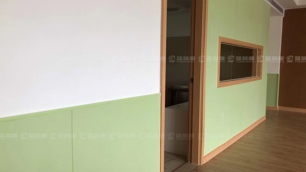 【江陰市】協(xié)和雙語幼兒園樹脂板安裝效果圖