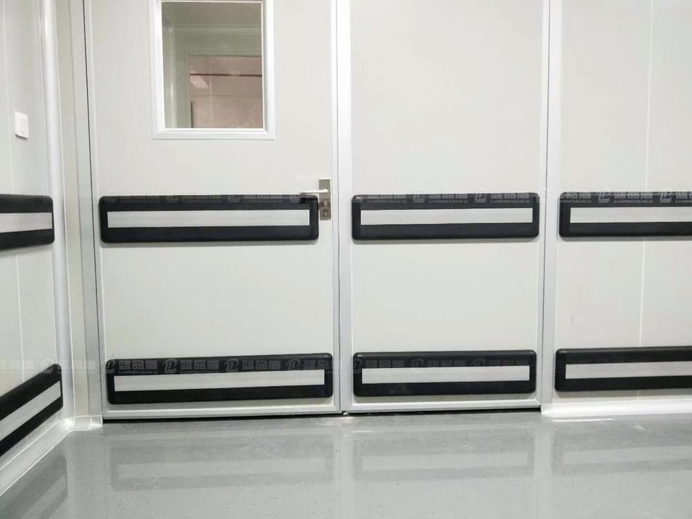 化妝品公司里的PVC護(hù)墻板效果圖來啦，訂做的顏色相當(dāng)漂亮