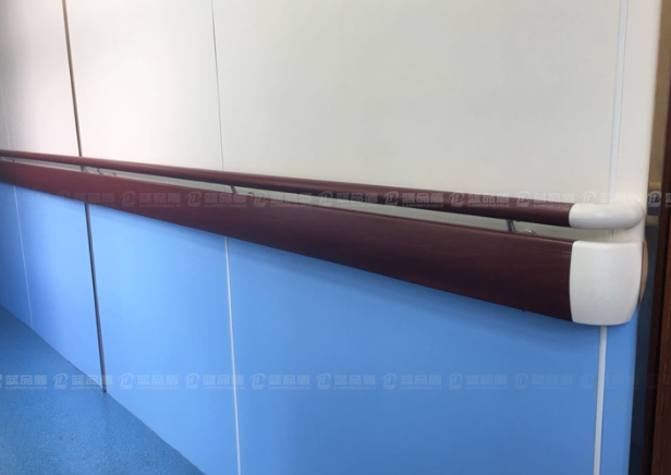 醫(yī)院里的過道扶手